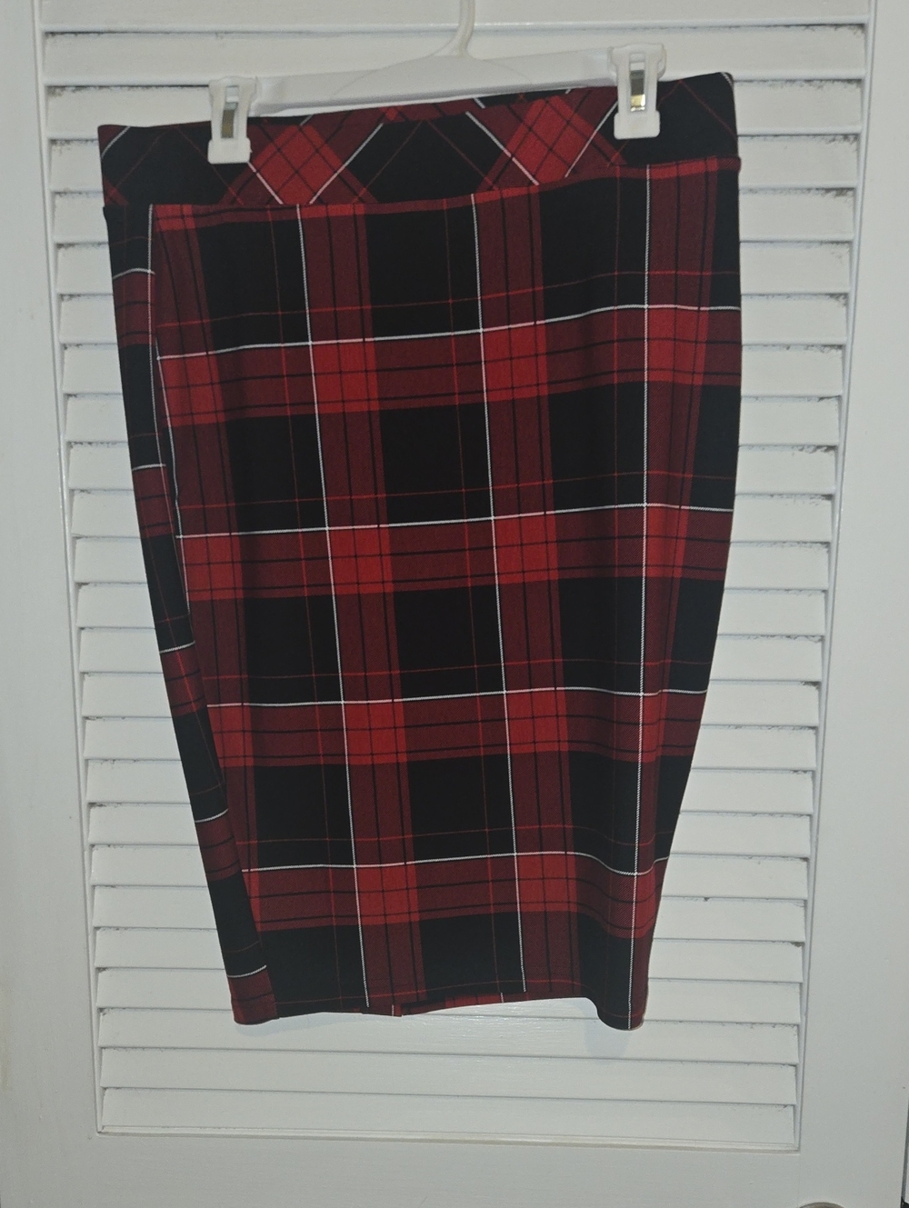 NWT Torrid Red Plaid Pencil Skirt sz 00